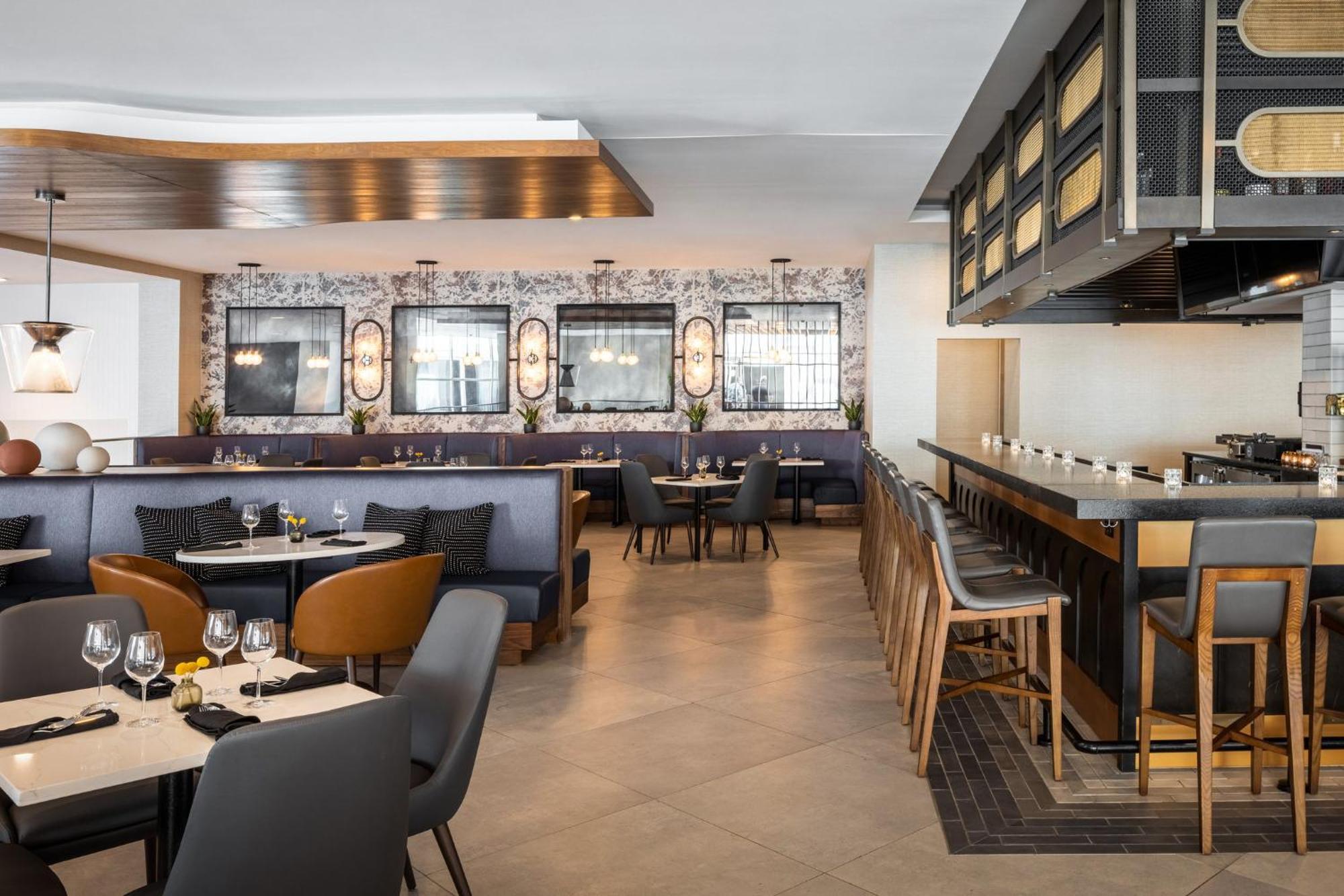 Crowne Plaza Atlanta Ne - Norcross Hotel Bagian luar foto