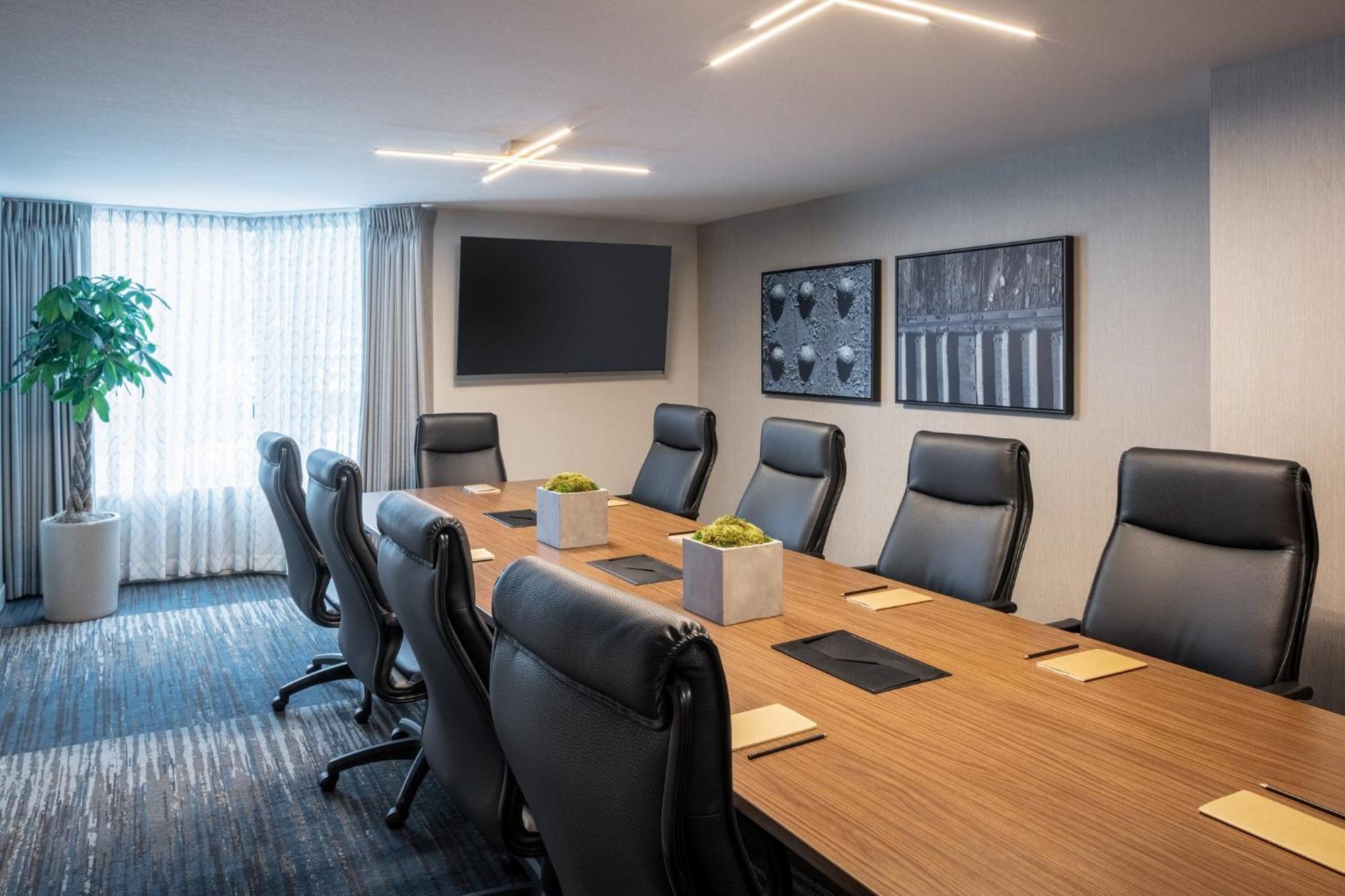 Crowne Plaza Atlanta Ne - Norcross Hotel Bagian luar foto