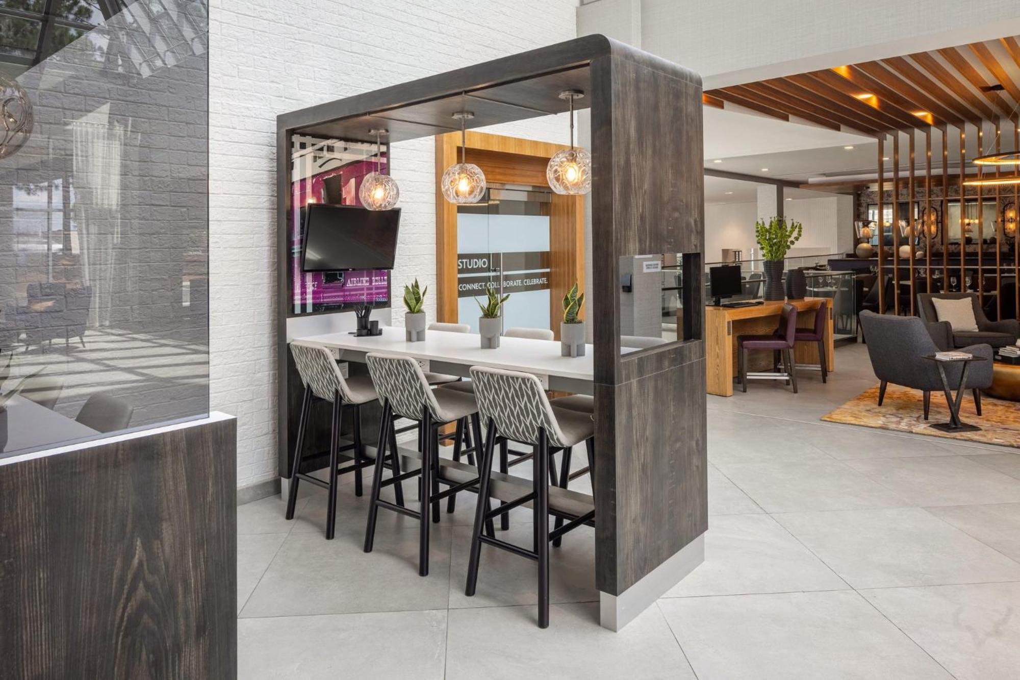 Crowne Plaza Atlanta Ne - Norcross Hotel Bagian luar foto