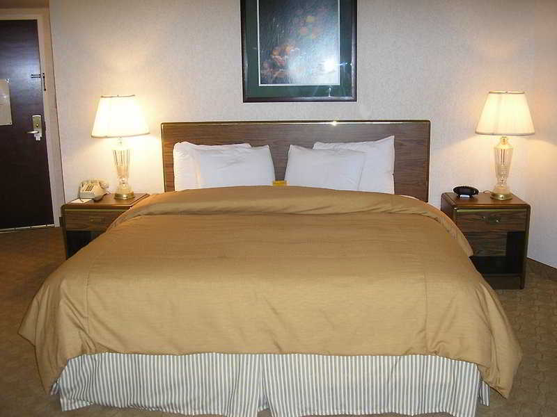 Crowne Plaza Atlanta Ne - Norcross Hotel Bagian luar foto