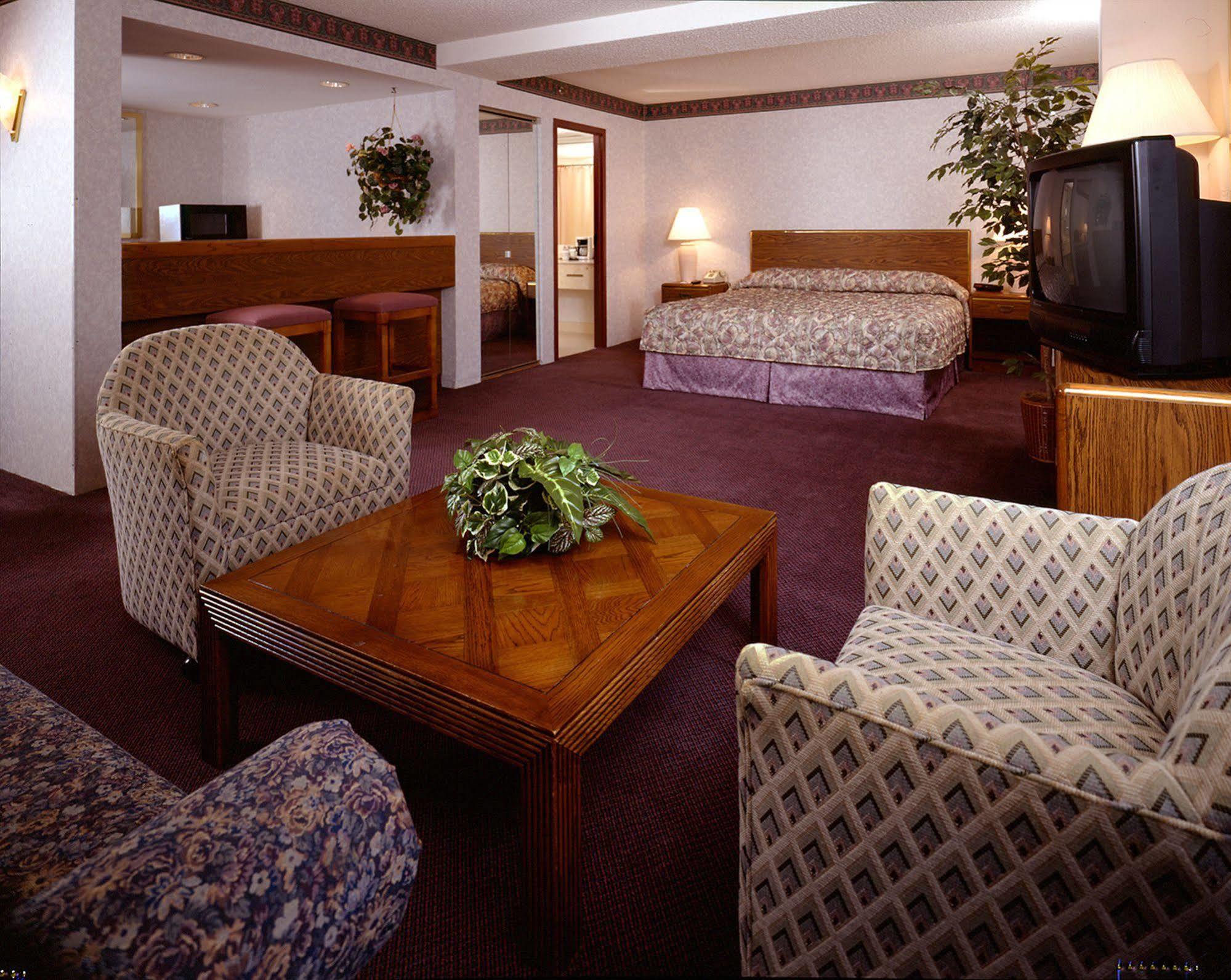 Crowne Plaza Atlanta Ne - Norcross Hotel Bagian luar foto